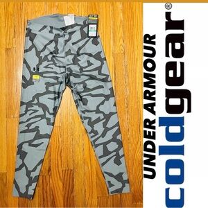 Men’s Under Armour ColdGear Gray Camouflage Leggings